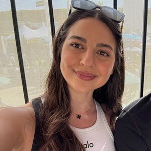 Meet your Posher, Lea